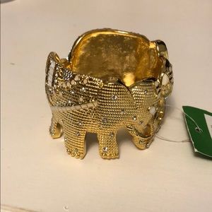 NWT Lily Pulitzer Tusk Tusk Cuff - Gold with White